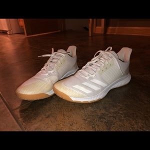 ❤️‍🔥WOMENS ADIDAS VOLLEYBALL SHOES❤️‍🔥